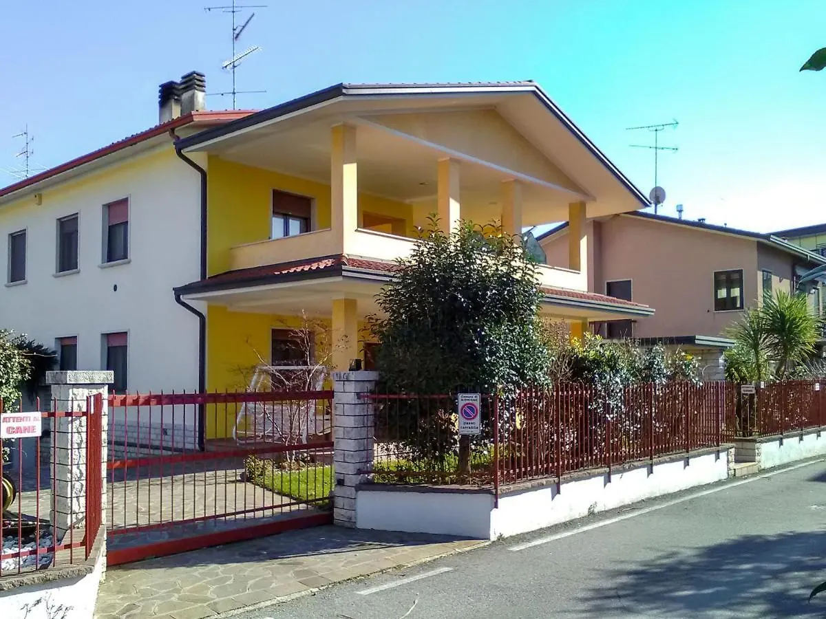 Apartment Bonatti By Interhome Rivoltella del Garda Itália