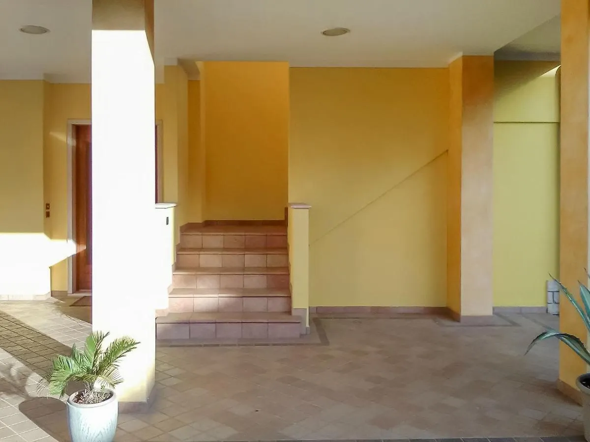 Apartment Bonatti By Interhome Rivoltella del Garda Itália